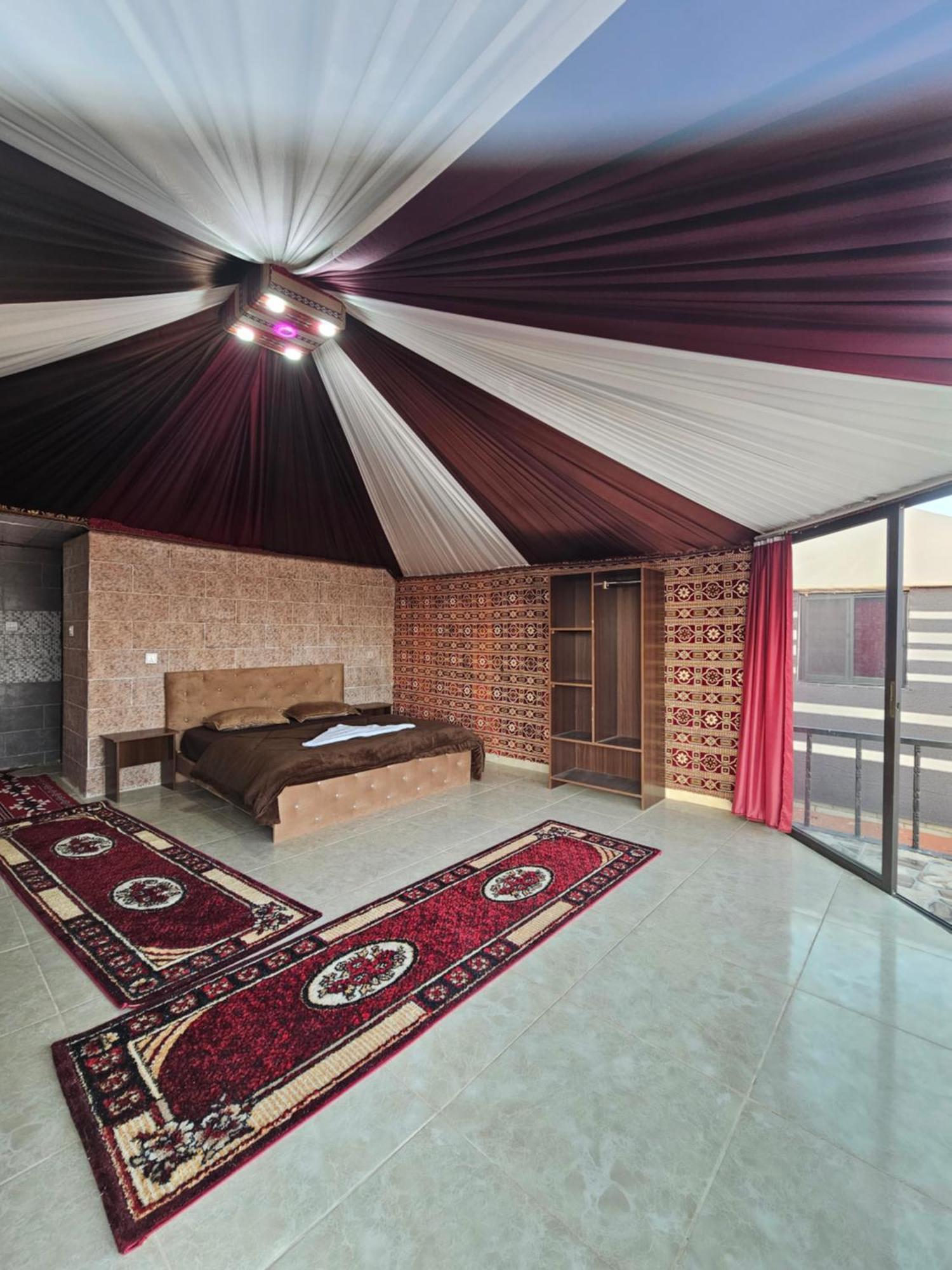 Wadi Rum Candles Camp Экстерьер фото