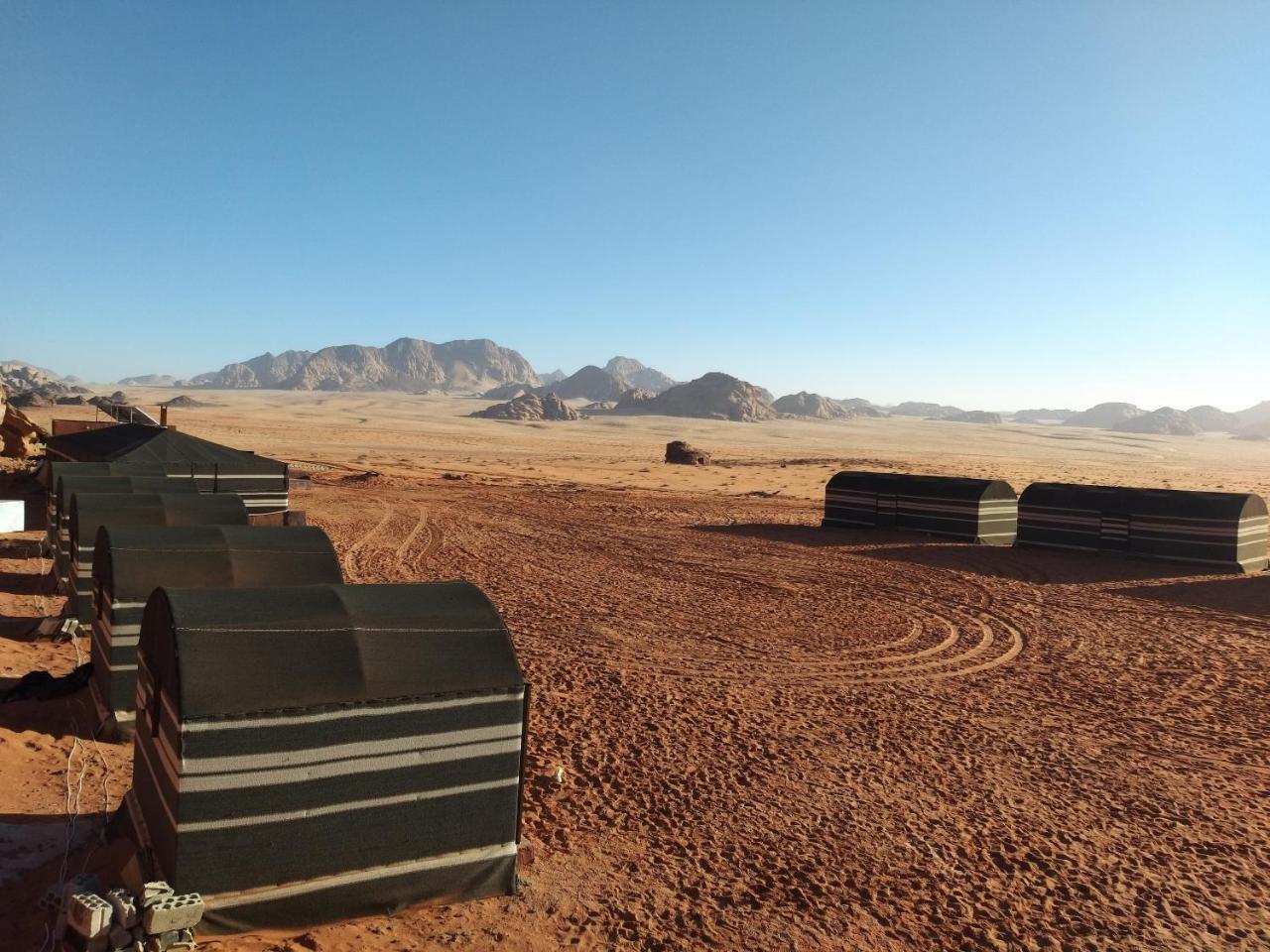 Wadi Rum Candles Camp Экстерьер фото
